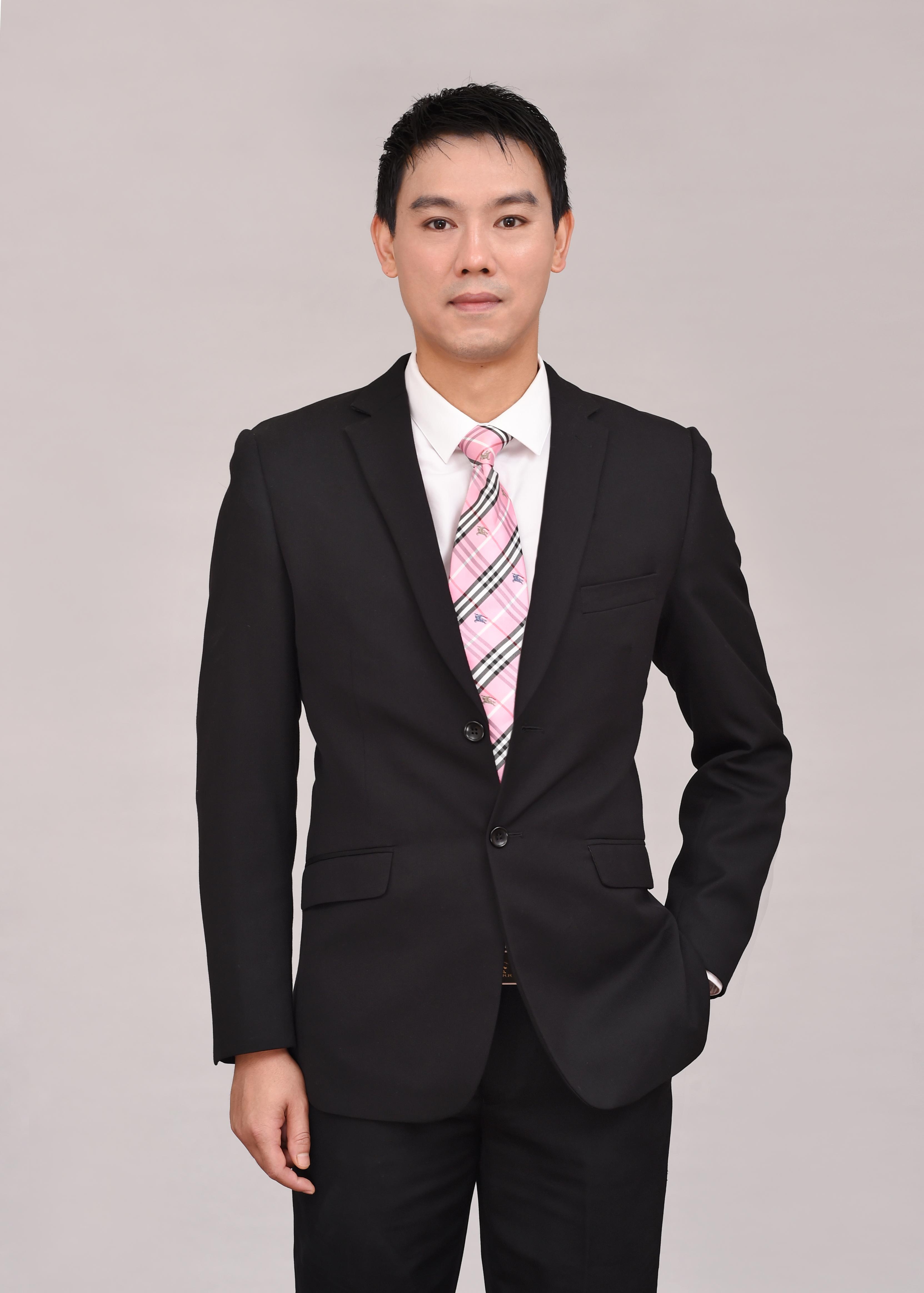 袁世君 交互与体验设计负责人